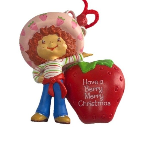 Strawberry Shortcake American Greeting Have A BerryMerry Christmas Ornament 2003 - Picture 3 of 7
